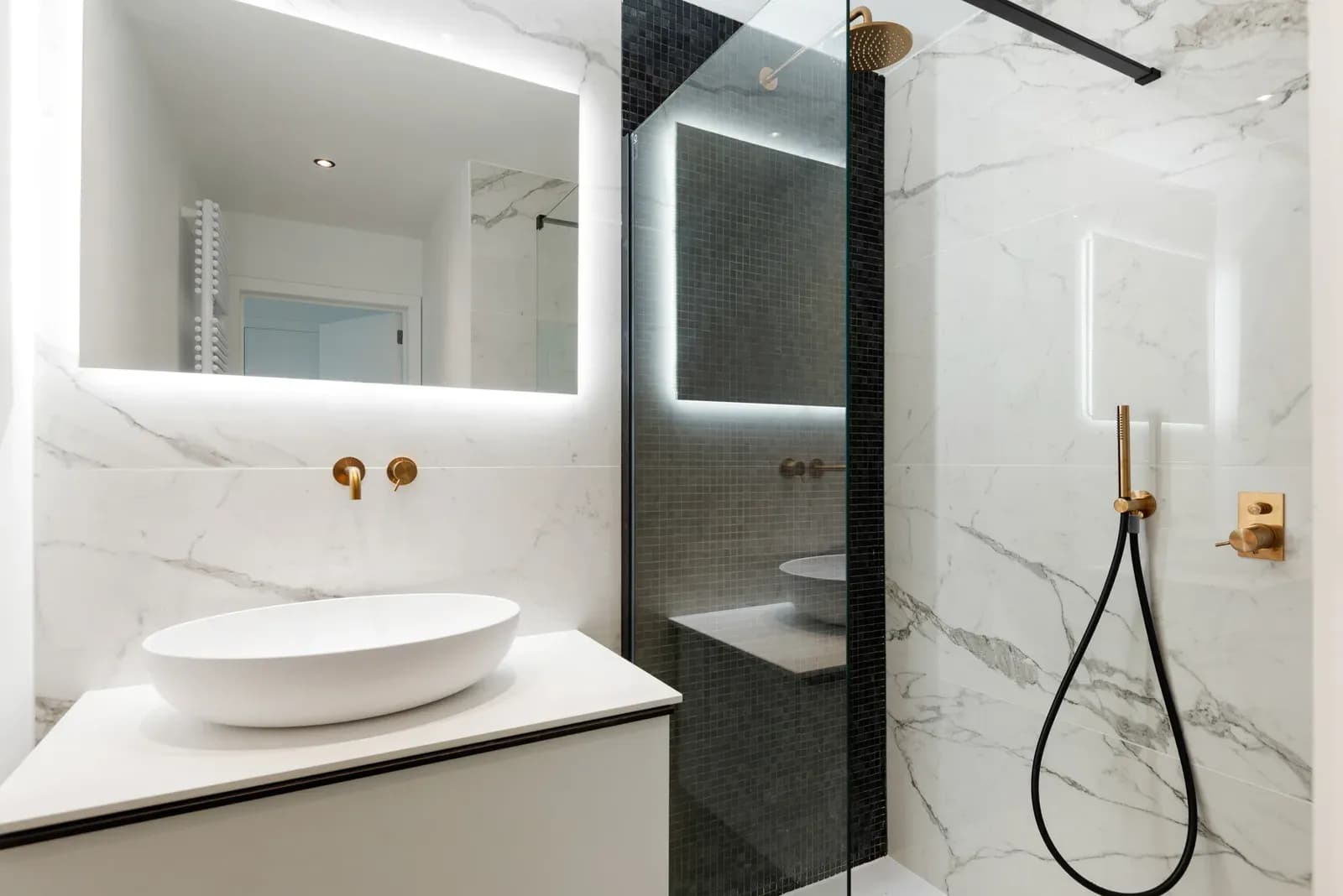 Bredabaan 1179 in Brasschaat — projectfoto 2