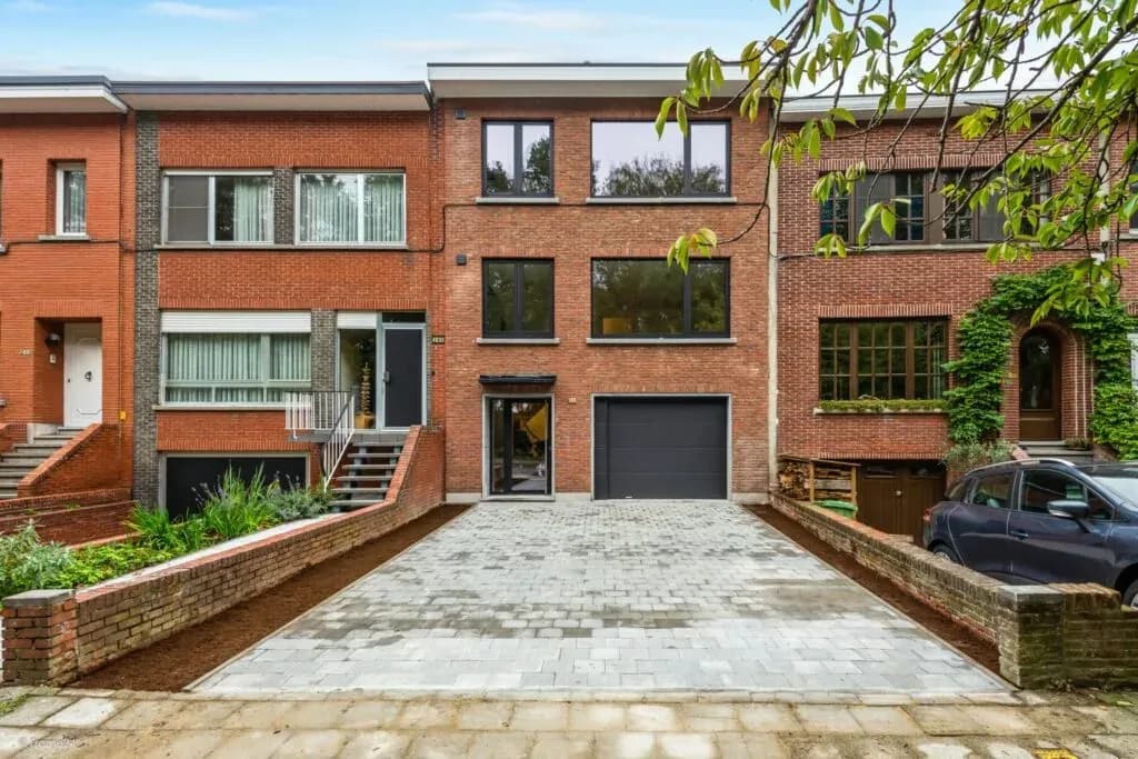 Spoorweglaan 247, Wilrijk